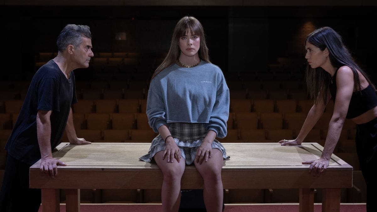 Το βραβευμένο έργο του Andrew Keatley, Αλιγάτορες (Alligators)