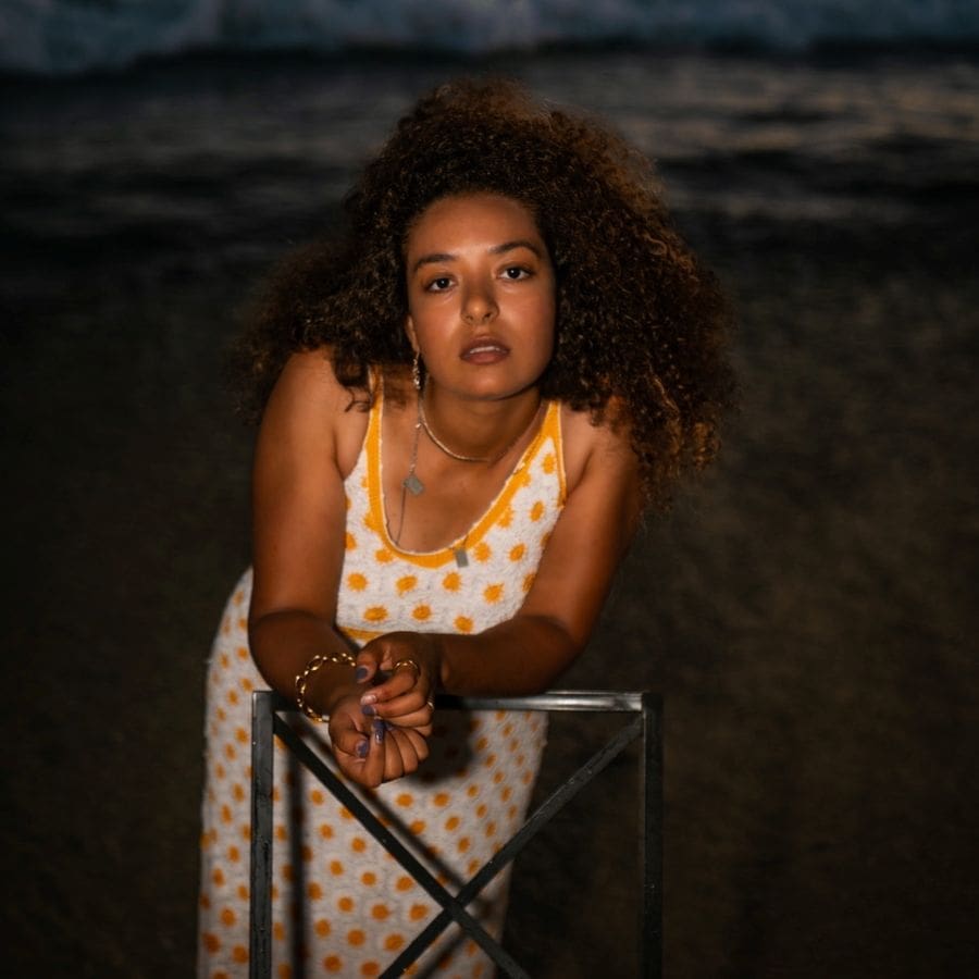 H νέα διασκευή με τίτλο “Yellow In Minor”