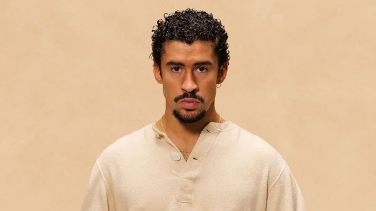 Bad Bunny - DeBÍ TiRAR MáS FOToS