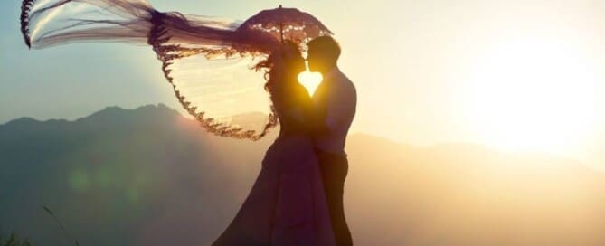 Έρωτας: Το όνειρο που θέλουν πολλοί να ζήσουν μα λίγοι το τολμούν.