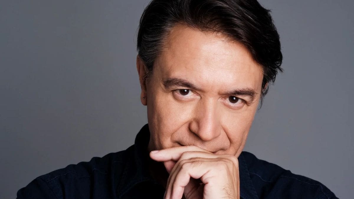 Το «Να Μ' Αγαπάς» επιβεβαιώνει τη διαχρονική απήχηση του Γιάννη Κότσιρα.