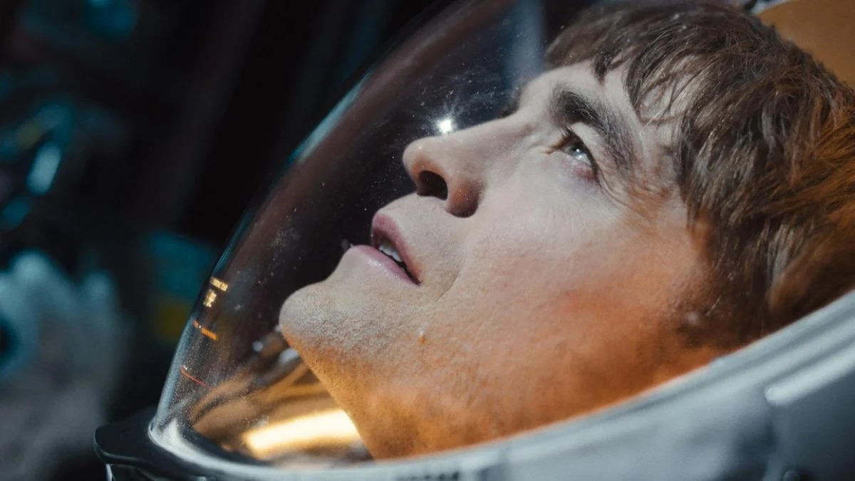 Mickey 17: Όλα όσα πρέπει να ξέρεις για τη νέα ταινία του Bong Joon-ho.